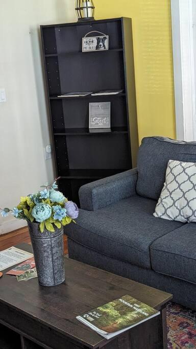 Escape On Hambright'S Alley! Walk 2 Everything! Cyclists Welcome! 1St Fl Unit A Cumberland Buitenkant foto