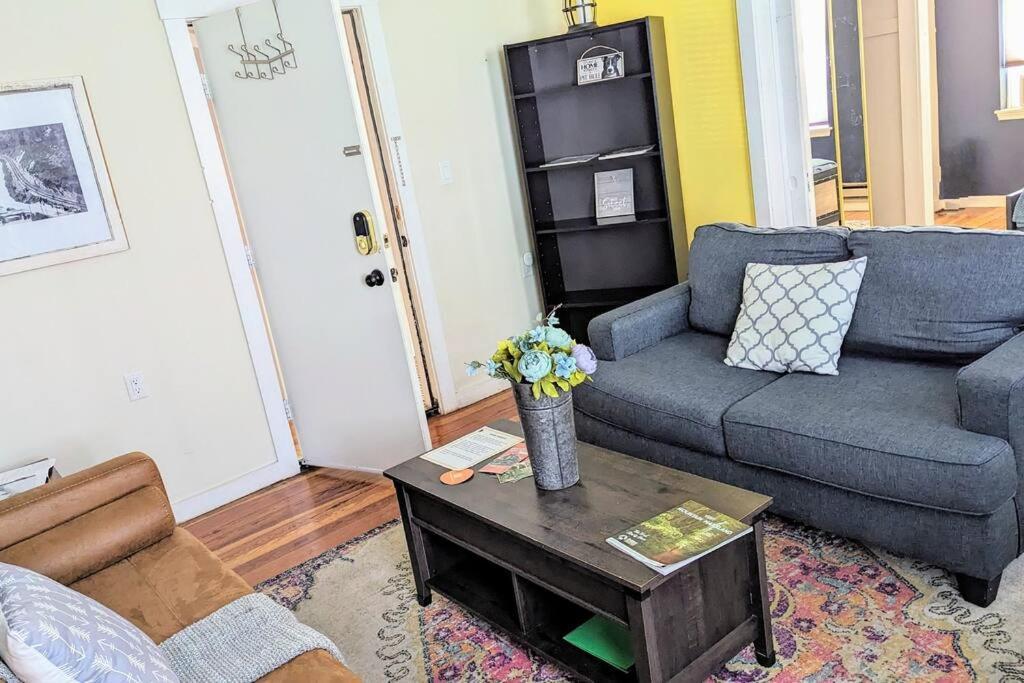 Escape On Hambright'S Alley! Walk 2 Everything! Cyclists Welcome! 1St Fl Unit A Cumberland Buitenkant foto